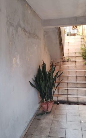 Casa para alugar com 137m², 2 quartos e 2 vagasÁrea externa
