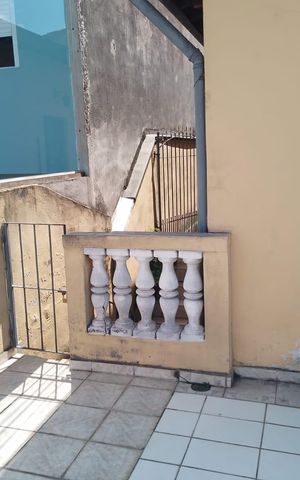 Casa para alugar com 137m², 2 quartos e 2 vagasÁrea externa