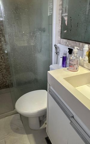 Casa de condomínio à venda com 85m², 3 quartos e 2 vagas Casa de condomínio à venda com 85m², 3 quartos e 2 vagasBanheiro do Quarto 1