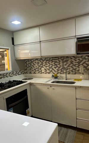 Casa de condomínio à venda com 85m², 3 quartos e 2 vagas Casa de condomínio à venda com 85m², 3 quartos e 2 vagasCozinha