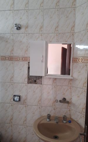 Casa à venda com 119m², 3 quartos e 2 vagas Casa à venda com 119m², 3 quartos e 2 vagasBanheiro