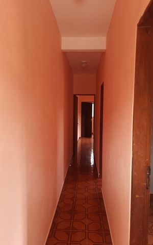 Casa à venda com 119m², 3 quartos e 2 vagas Casa à venda com 119m², 3 quartos e 2 vagasCorredor