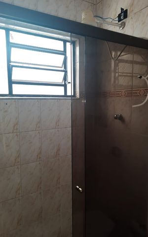 Casa à venda com 119m², 3 quartos e 2 vagas Casa à venda com 119m², 3 quartos e 2 vagasBanheiro