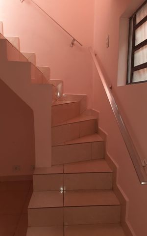 Casa à venda com 119m², 3 quartos e 2 vagas Casa à venda com 119m², 3 quartos e 2 vagasSala
