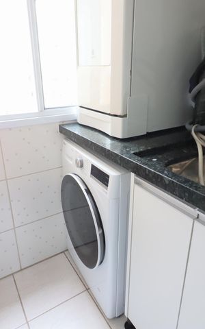 Apartamento à venda com 57m², 2 quartos e 1 vagaCozinha e Área de Serviço