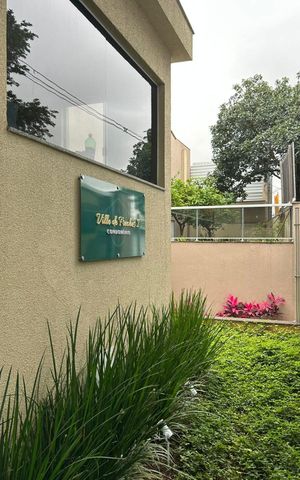 Casa de condomínio à venda com 72m², 2 quartos e 1 vagaFachada