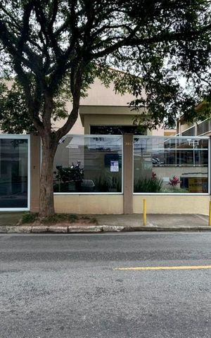 Casa de condomínio à venda com 72m², 2 quartos e 1 vagaFachada