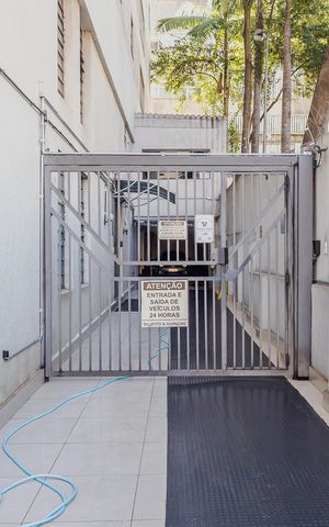 Apartamento à venda com 75m², 2 quartos e 1 vagaFachada