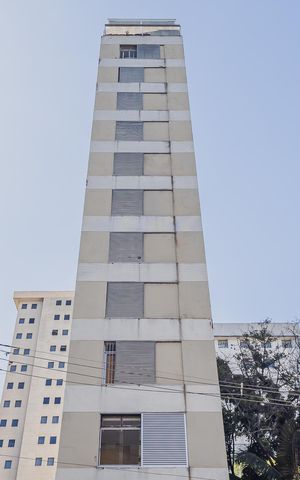 Apartamento à venda com 75m², 2 quartos e 1 vagaFachada