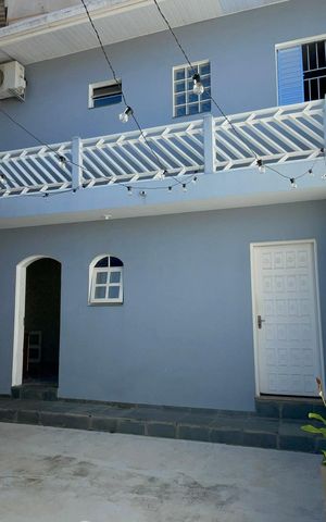 Casa à venda com 250m², 4 quartos e 3 vagas Casa à venda com 250m², 4 quartos e 3 vagasQuintal