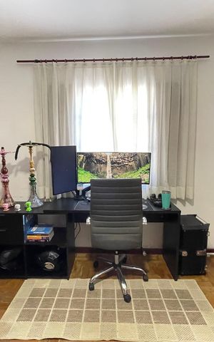 Casa à venda com 250m², 4 quartos e 3 vagas Casa à venda com 250m², 4 quartos e 3 vagasQuarto 1