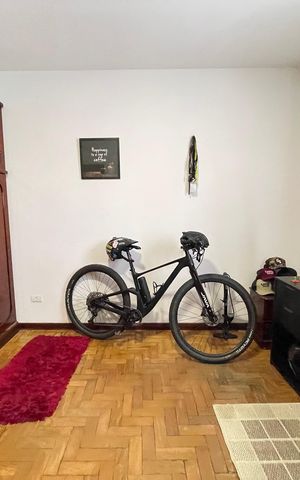 Casa à venda com 250m², 4 quartos e 3 vagas Casa à venda com 250m², 4 quartos e 3 vagasQuarto 1