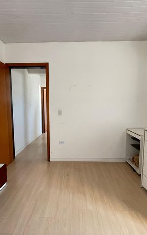 Casa à venda com 250m², 4 quartos e 3 vagas Casa à venda com 250m², 4 quartos e 3 vagasQuarto 4