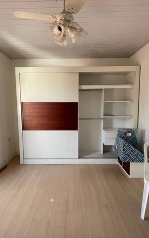 Casa à venda com 250m², 4 quartos e 3 vagas Casa à venda com 250m², 4 quartos e 3 vagasQuarto 4