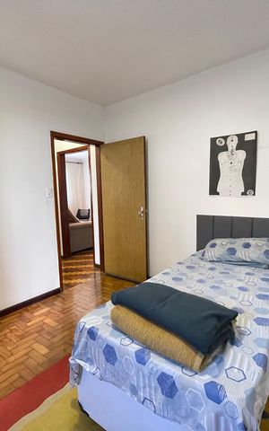 Casa à venda com 250m², 4 quartos e 3 vagas Casa à venda com 250m², 4 quartos e 3 vagasQuarto 2