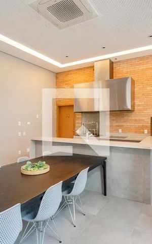 Apartamento à venda com 347m², 3 quartos e 5 vagas Apartamento à venda com 347m², 3 quartos e 5 vagasÁrea comum - Churrasqueira