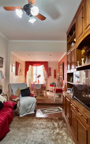 Apartamento para alugar com 145m², 3 quartos e sem vaga