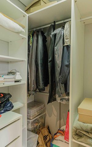 Apartamento à venda com 80m², 3 quartos e 2 vagasCloset 