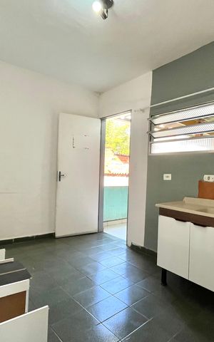 Casa para alugar com 110m², 4 quartos e 1 vaga Casa para alugar com 110m², 4 quartos e 1 vagaSala Casa 2