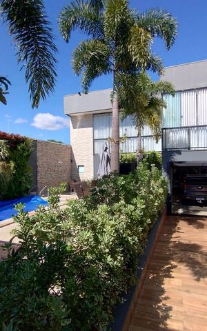 Casa para alugar com 372m², 4 quartos e 3 vagasÁrea externa