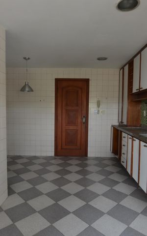 Apartamento para alugar com 108m², 2 quartos e 1 vagaCozinha