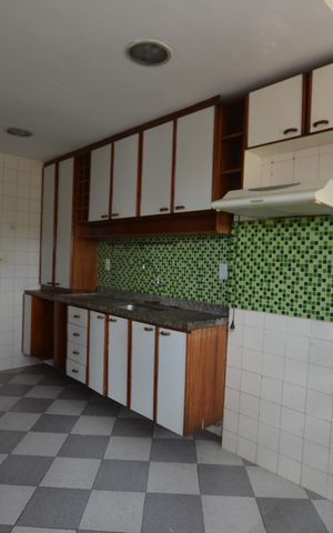 Apartamento para alugar com 108m², 2 quartos e 1 vagaCozinha