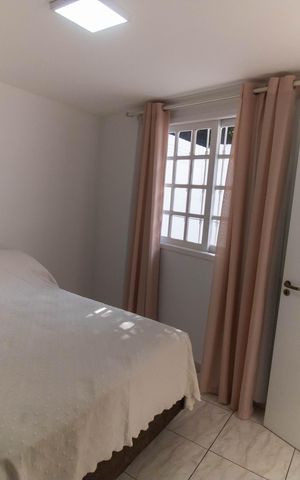Casa de condomínio à venda com 454m², 4 quartos e 2 vagas Casa de condomínio à venda com 454m², 4 quartos e 2 vagasSuíte 1