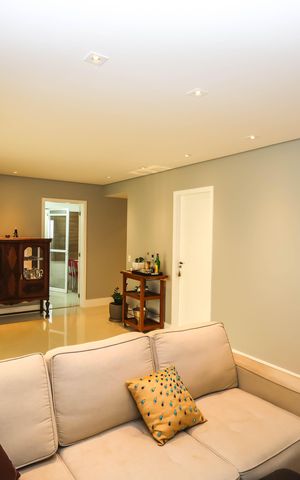 Apartamento à venda com 130m², 3 quartos e 2 vagasSala