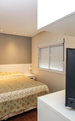 Apartamento à venda com 130m², 3 quartos e 2 vagasSuíte 1