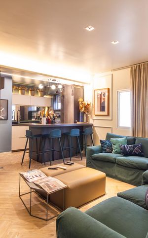Apartamento à venda com 80m², 2 quartos e 1 vaga Apartamento à venda com 80m², 2 quartos e 1 vagaSala/Cozinha