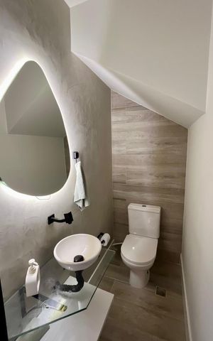 Apartamento para alugar com 66m², 1 quarto e 1 vaga Apartamento para alugar com 66m², 1 quarto e 1 vagaBanheiro