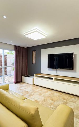 Casa de condomínio à venda com 144m², 3 quartos e 3 vagas Casa de condomínio à venda com 144m², 3 quartos e 3 vagasFoto 01