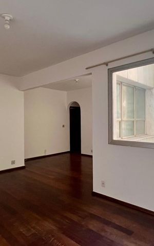 Apartamento à venda com 160m², 4 quartos e 1 vagaSala