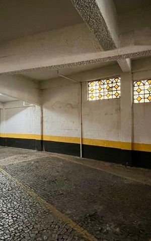 Apartamento à venda com 160m², 4 quartos e 1 vagaÁrea externa