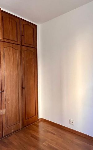 Apartamento à venda com 160m², 4 quartos e 1 vagaQuarto 2