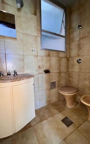 Apartamento à venda com 160m², 4 quartos e 1 vagaBanheiro