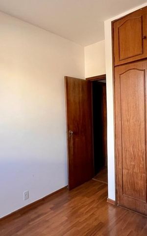 Apartamento à venda com 160m², 4 quartos e 1 vagaQuarto 2