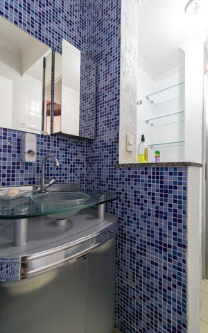 Apartamento à venda com 78m², 3 quartos e 1 vaga Apartamento à venda com 78m², 3 quartos e 1 vagaBanheiro