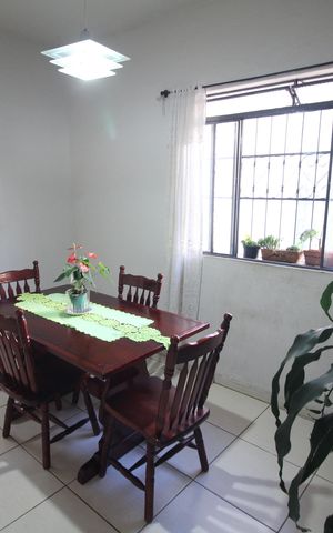 Casa à venda com 360m², 3 quartos e 1 vagaCopa