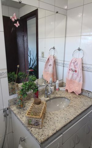 Casa à venda com 360m², 3 quartos e 1 vagaBanheiro