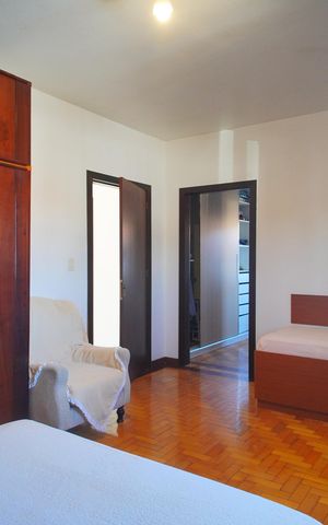 Casa para alugar com 220m², 4 quartos e 3 vagasSuíte