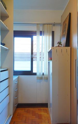 Casa para alugar com 220m², 4 quartos e 3 vagasCloset da suíte