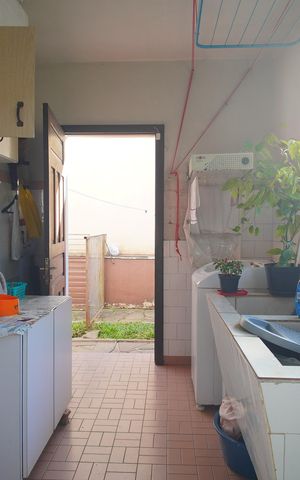 Casa para alugar com 220m², 4 quartos e 3 vagasÁrea de Serviço