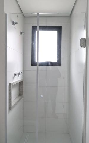 Apartamento à venda com 94m², 3 quartos e 2 vagas Apartamento à venda com 94m², 3 quartos e 2 vagasBanheiro da suíte 1