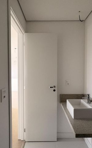 Apartamento à venda com 94m², 3 quartos e 2 vagas Apartamento à venda com 94m², 3 quartos e 2 vagasBanheiro