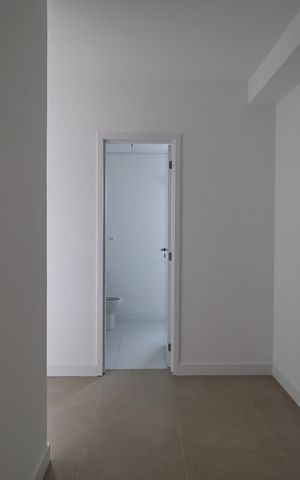 Apartamento à venda com 94m², 3 quartos e 2 vagas Apartamento à venda com 94m², 3 quartos e 2 vagasSuite 2