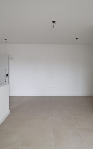Apartamento à venda com 94m², 3 quartos e 2 vagas Apartamento à venda com 94m², 3 quartos e 2 vagasSala
