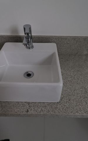 Apartamento à venda com 94m², 3 quartos e 2 vagas Apartamento à venda com 94m², 3 quartos e 2 vagasBanheiro da suíte 2