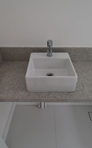 Apartamento à venda com 94m², 3 quartos e 2 vagas Apartamento à venda com 94m², 3 quartos e 2 vagasBanheiro da suíte 1