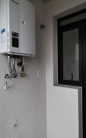 Apartamento à venda com 94m², 3 quartos e 2 vagas Apartamento à venda com 94m², 3 quartos e 2 vagasÁrea de Serviço